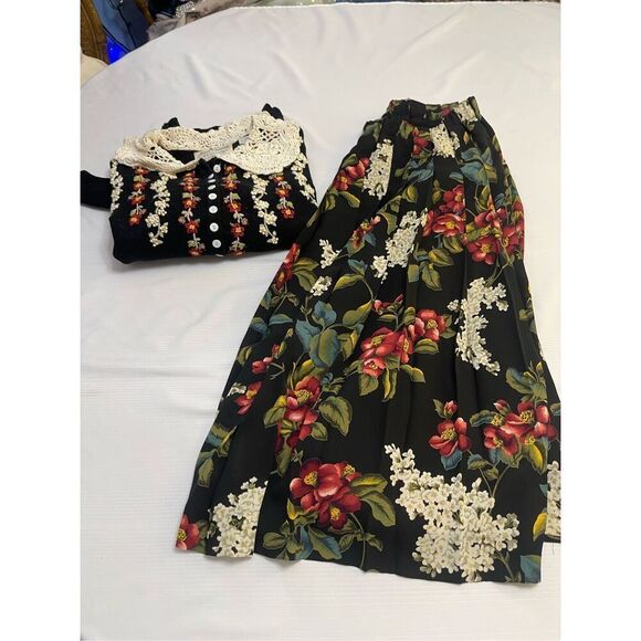 Marisa Christina Classics 2 Pc VTG Black Embroidered Y2K Sweater Skirt Set Sz XL - Picture 1 of 16